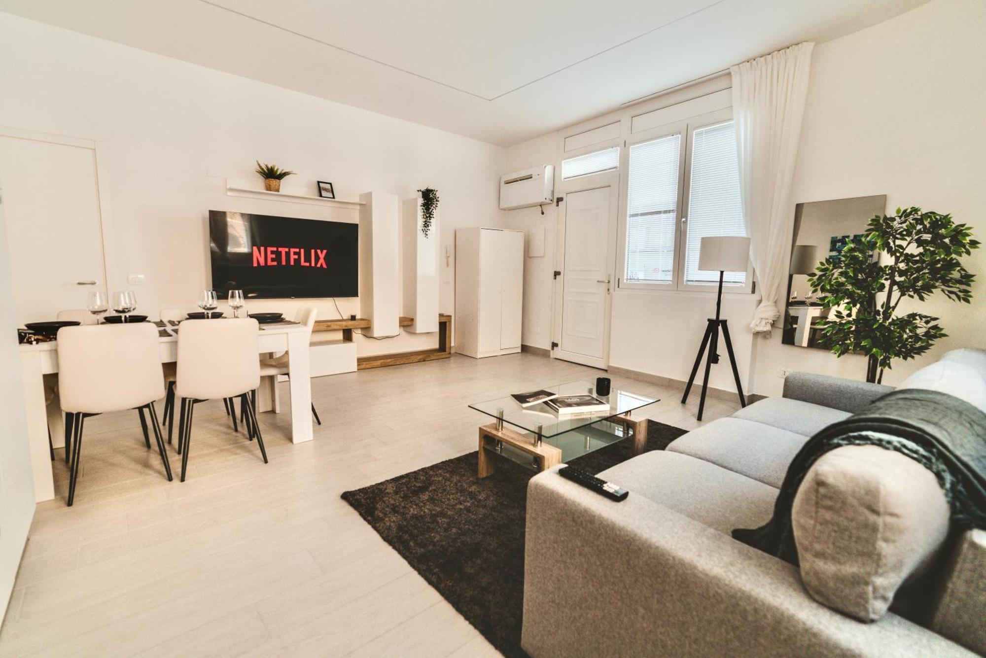Exclusive Luxury Home With Private Parking Ravenna Exterior photo